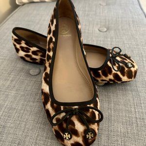 TORY BURCH Laila Driver Ballet Flats | Leopard Print | Size 7.5